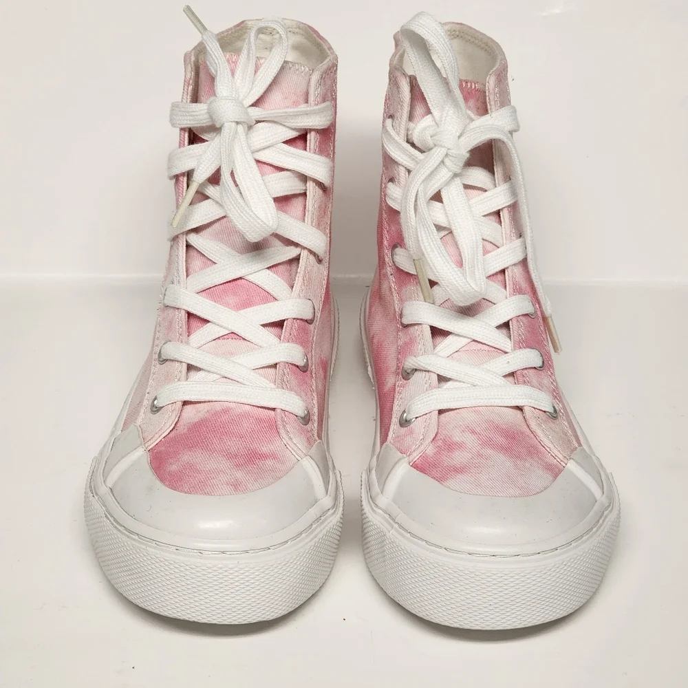 Hi Top Sneakers size